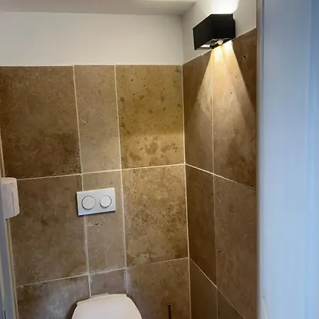 Appartement Centre Avec Jacuzzi Sisteron